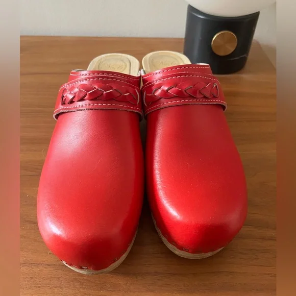 No.6 Bridget clogs in red Sz 39 mid wedge Bryr - Picture 3 of 6